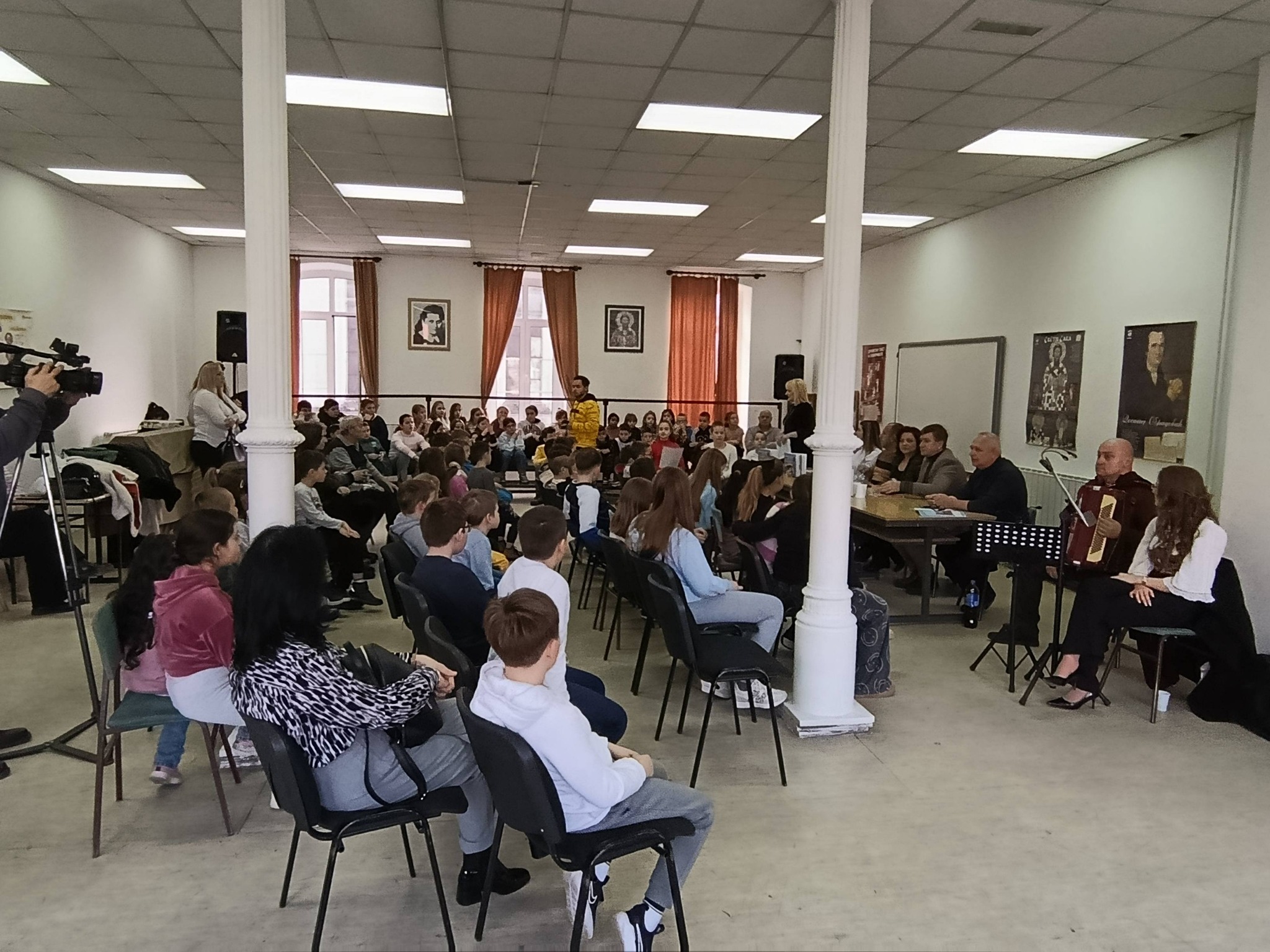 PROMOCIJA KNJIGA (3)