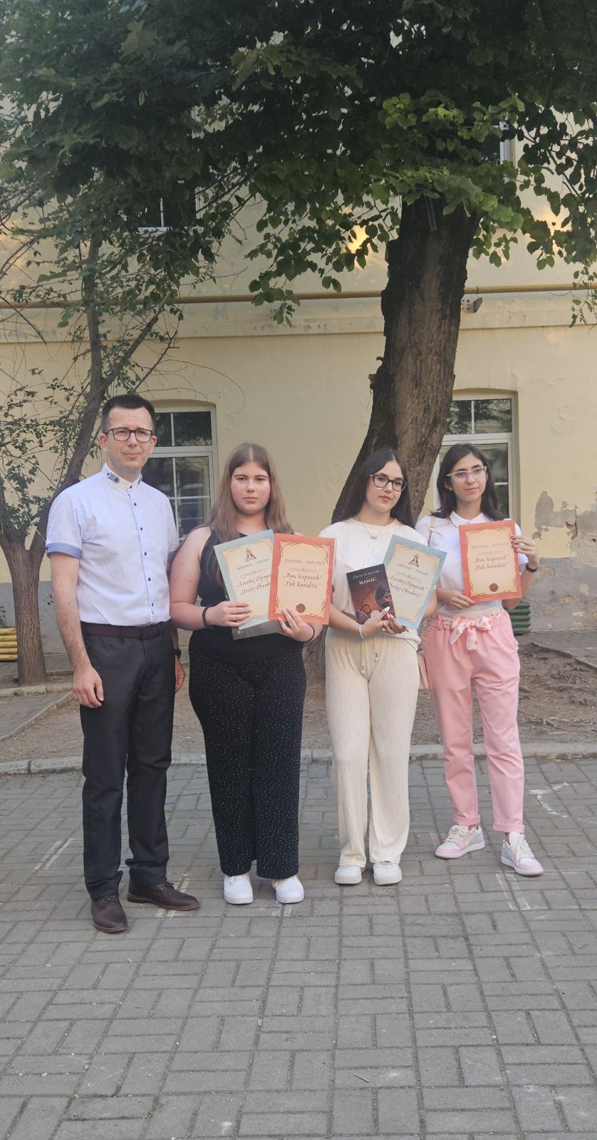 ПРИЈЕМ ВУКОВАЦА И УЧЕНИКА ГЕНЕРАЦИЈЕ (1)