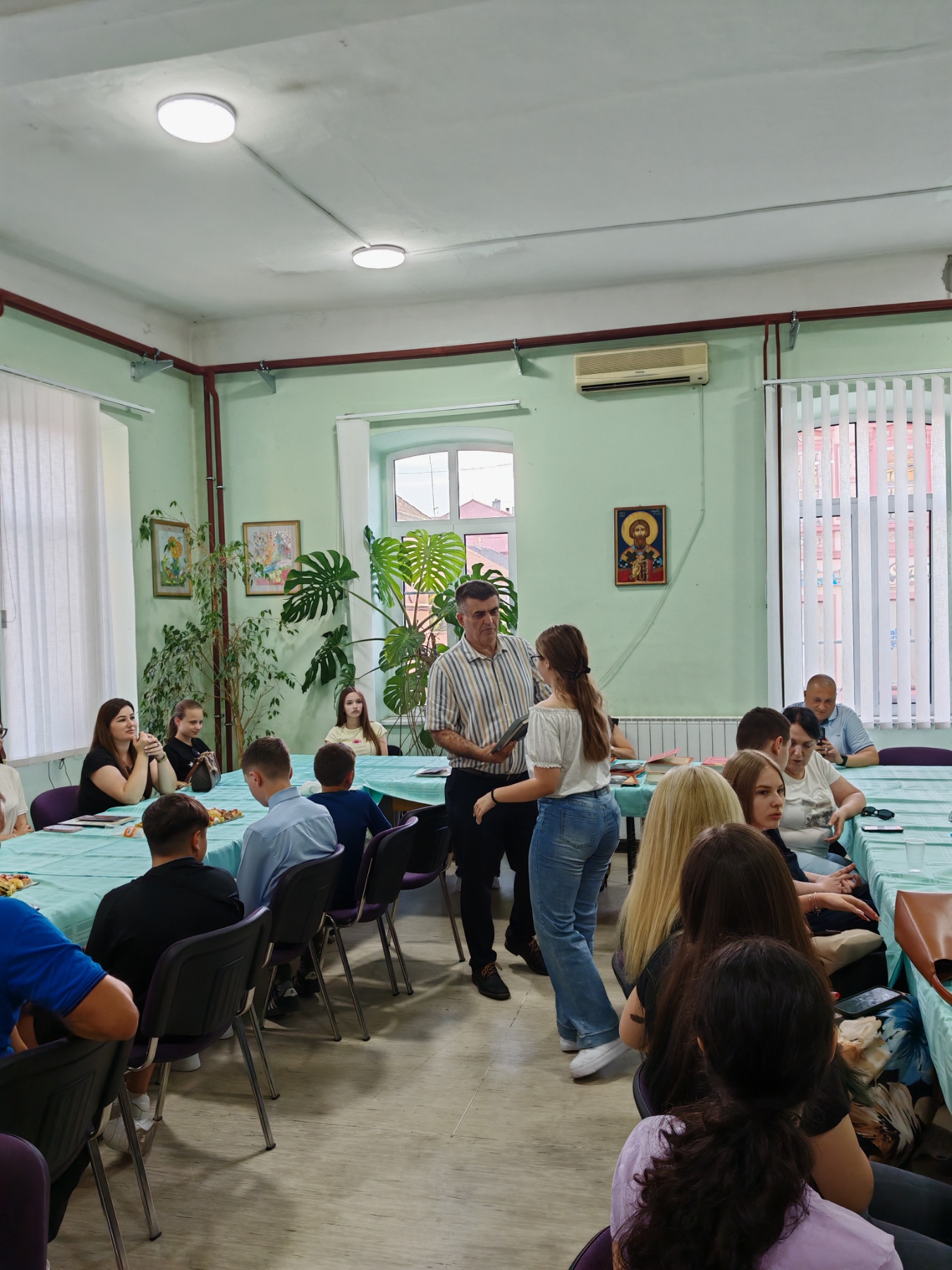 ПРИЈЕМ ВУКОВАЦА И УЧЕНИКА ГЕНЕРАЦИЈЕ (10)