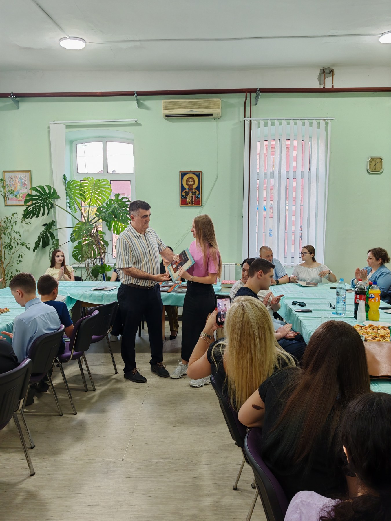 ПРИЈЕМ ВУКОВАЦА И УЧЕНИКА ГЕНЕРАЦИЈЕ (12)