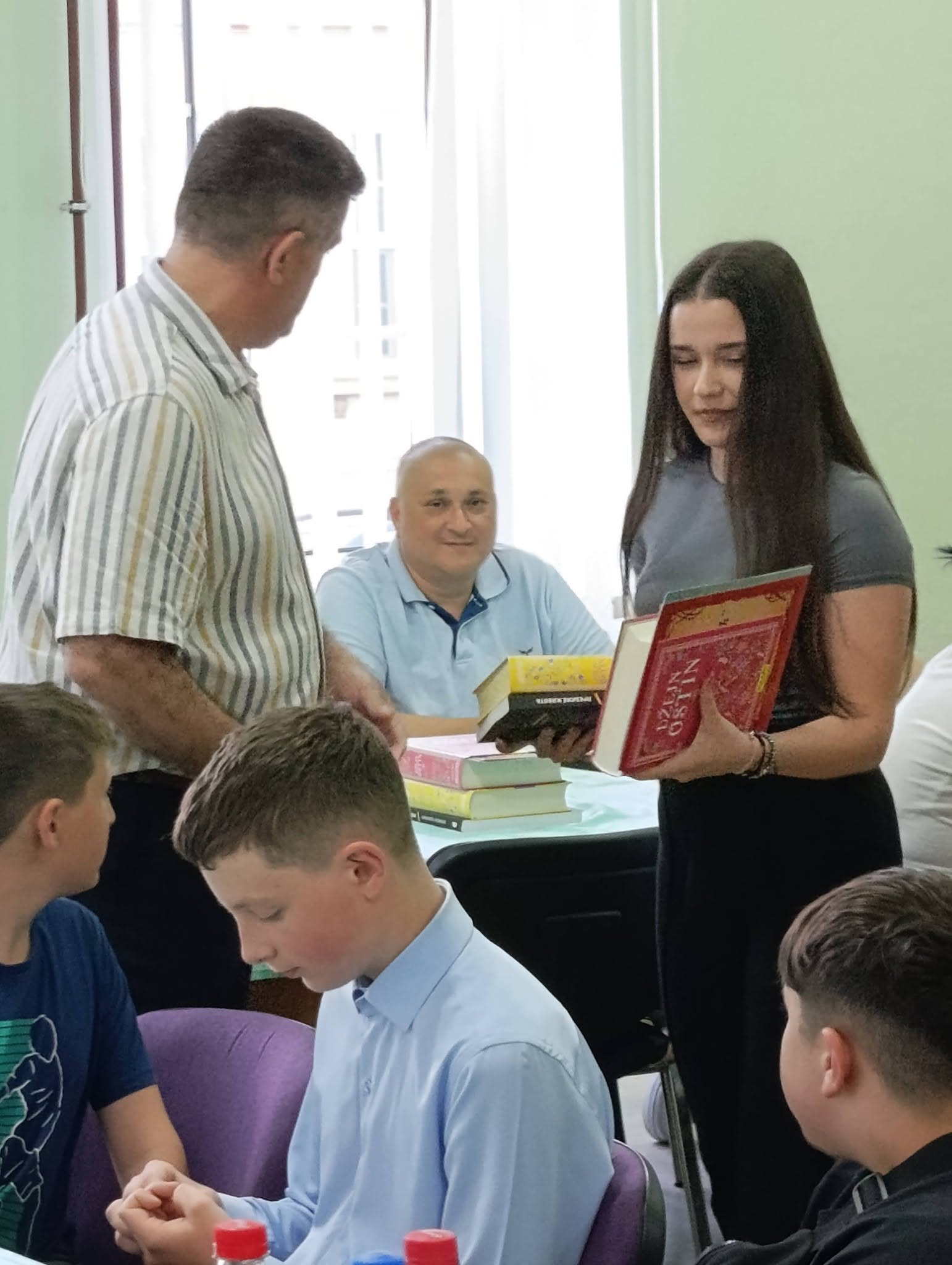 ПРОГЛАШЕНИ УЧЕНИЦИ ГЕНЕРАЦИЈЕ (6)