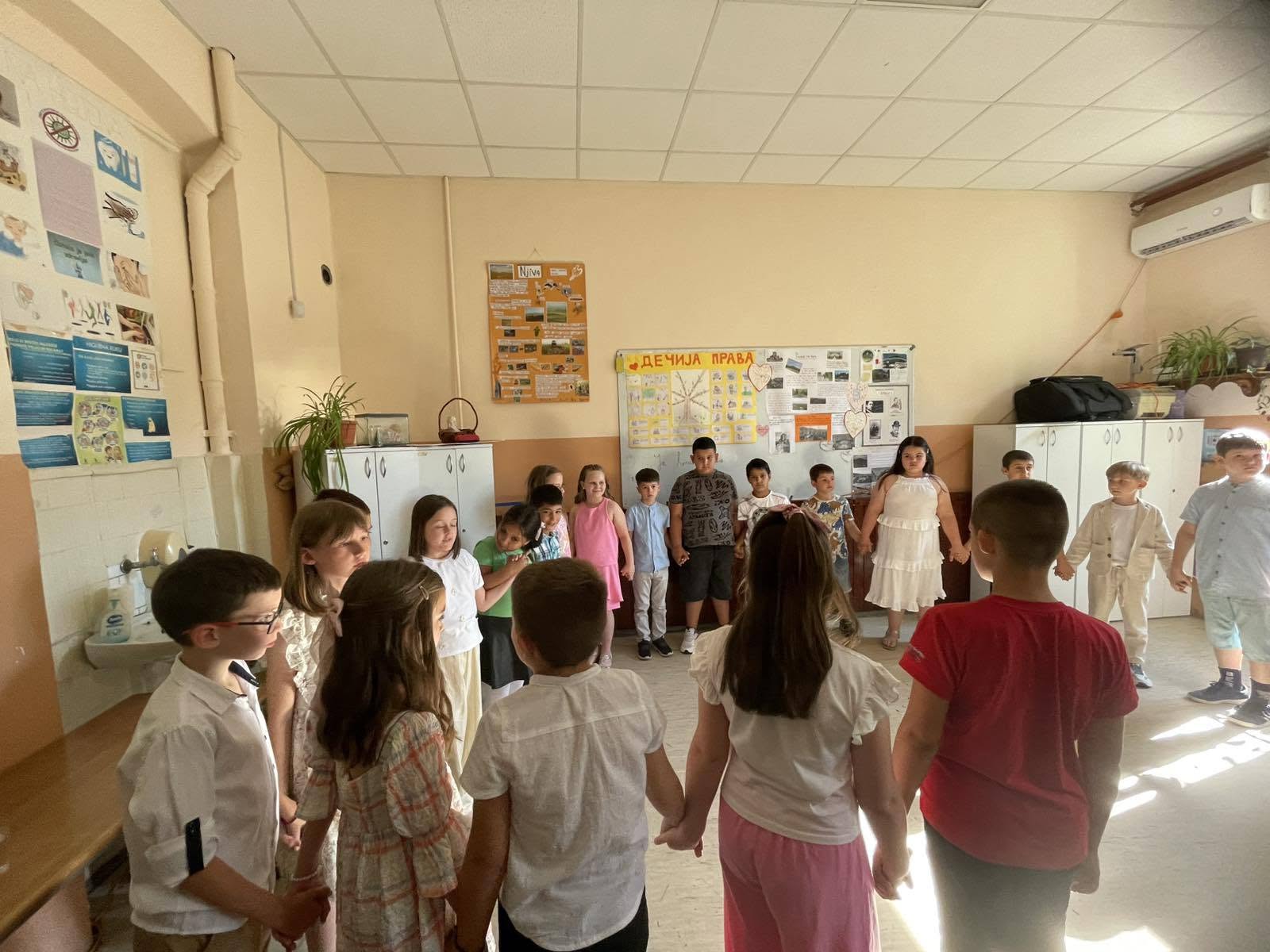 приредбе на крају школске године (13)