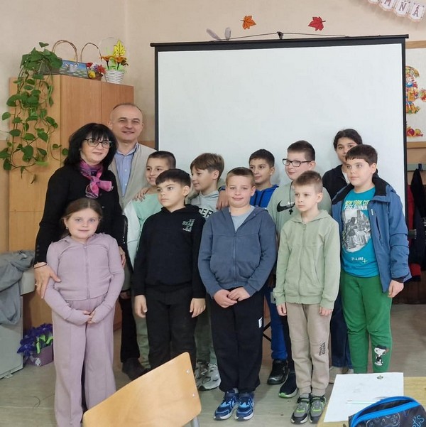 ПРОЈЕКАТ - ПОДРШКА ДИГИТАЛИЗАЦИЈИ НАСТАВЕ У ШКОЛАМА СА НАСТАВАМА НА РУМУНСКОМ ЈЕЗИКУ У СРБИЈИ (12)